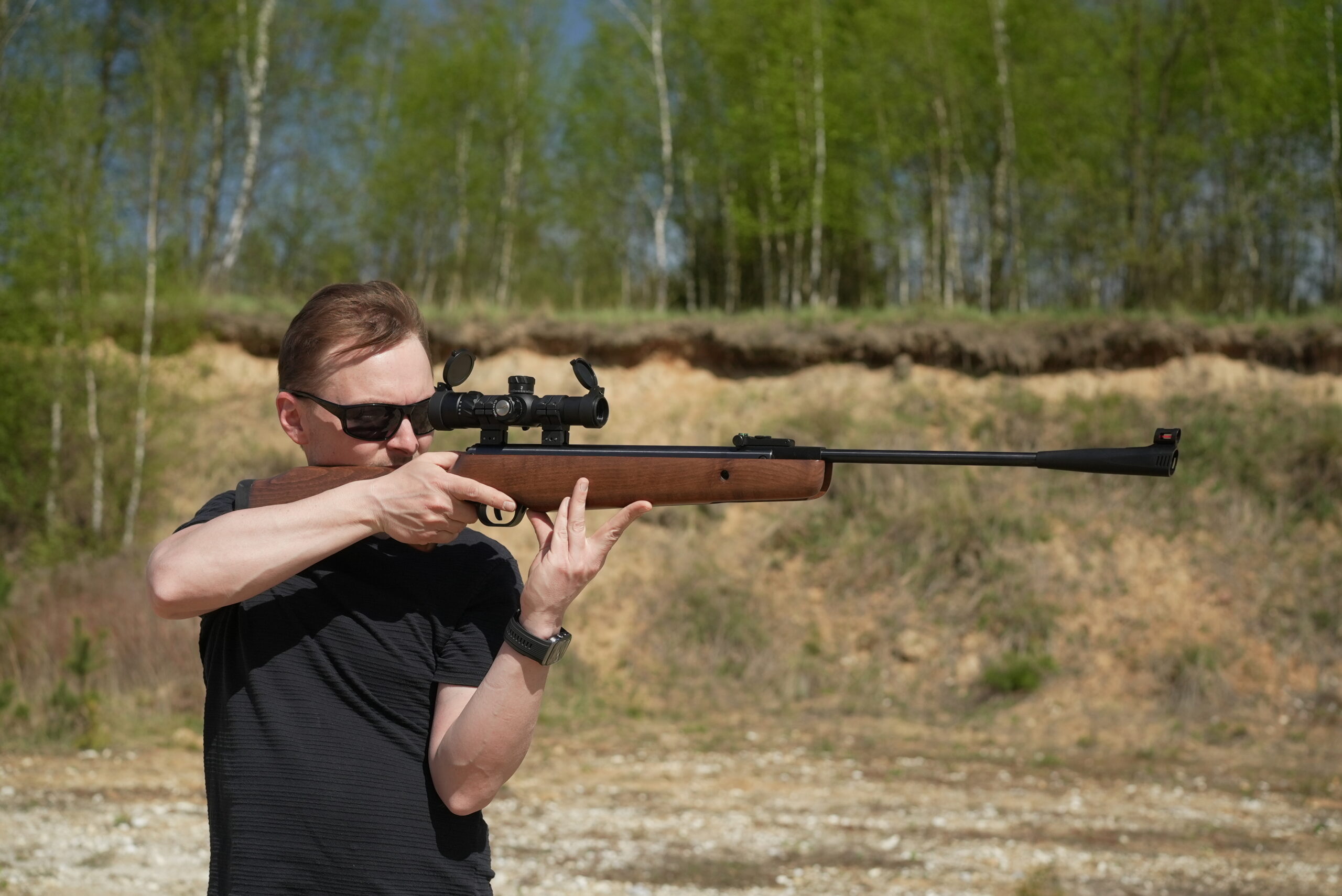 5 technik, które poprawią celność wiatrówki sprężynowej w 7 dni